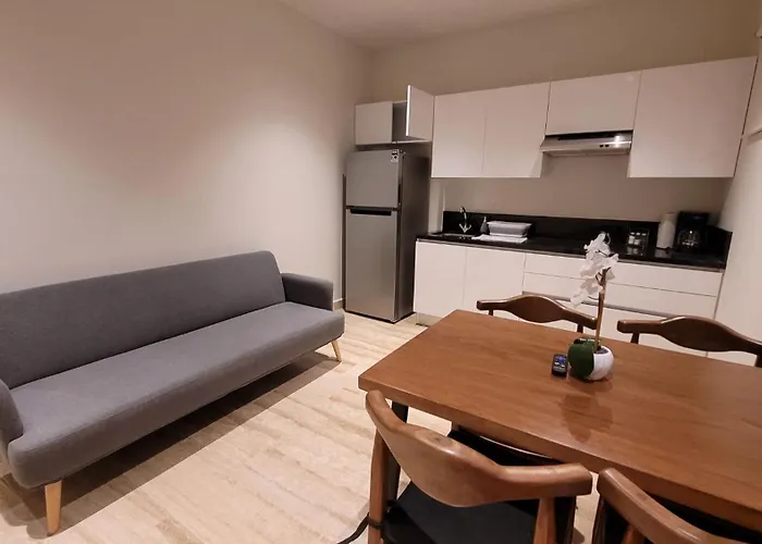 Luxury 1br In Pdc, Steps From